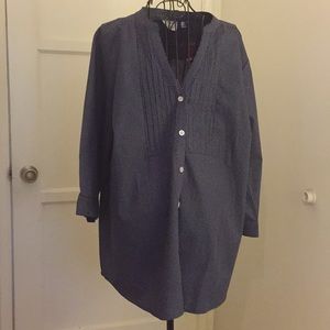 AVENUE Navy Polka Dot Blouse. NWT.  Sz. 18/20